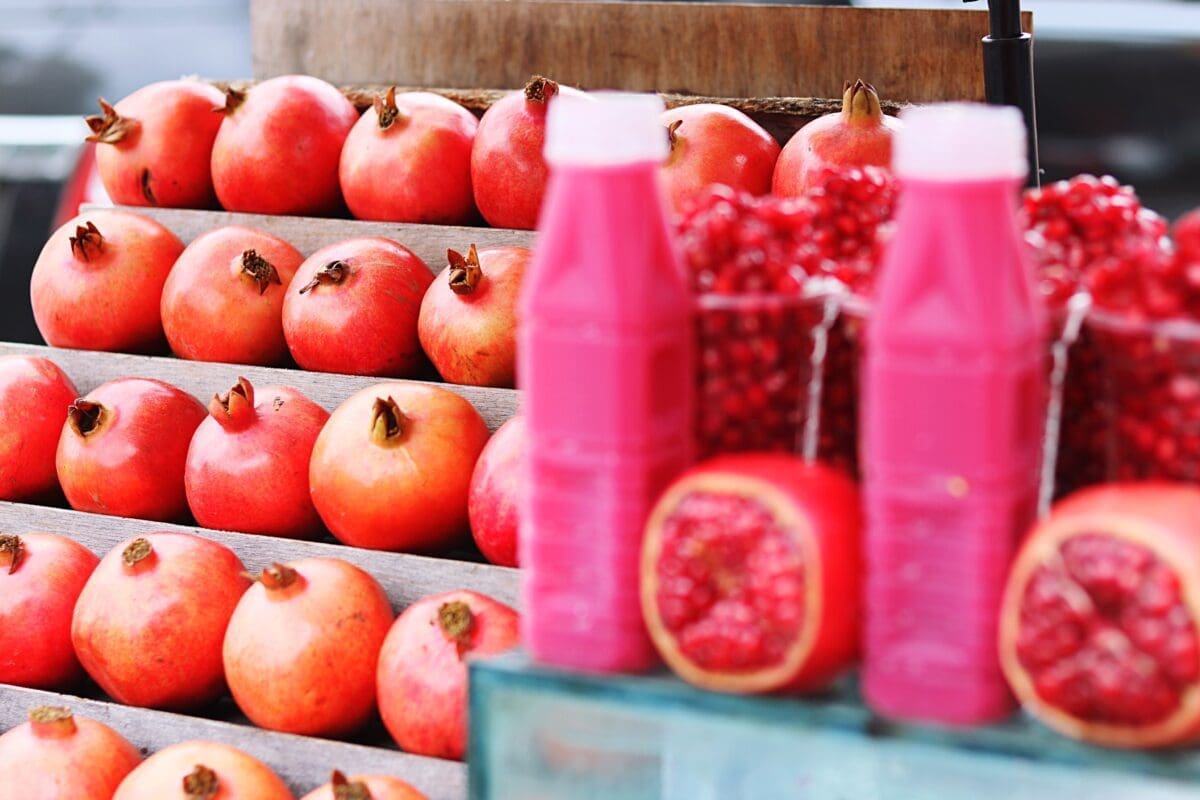 Pomegranate Juice Before Bed: Sweet Dreams or Sleepless Nights? 